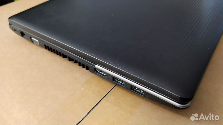 Игровой ноутбук Asus 17/i7/SSD/16гб/GTX645