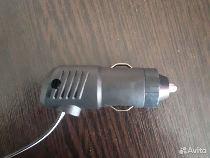 Автомобильное зарядное устройство разные для телеф