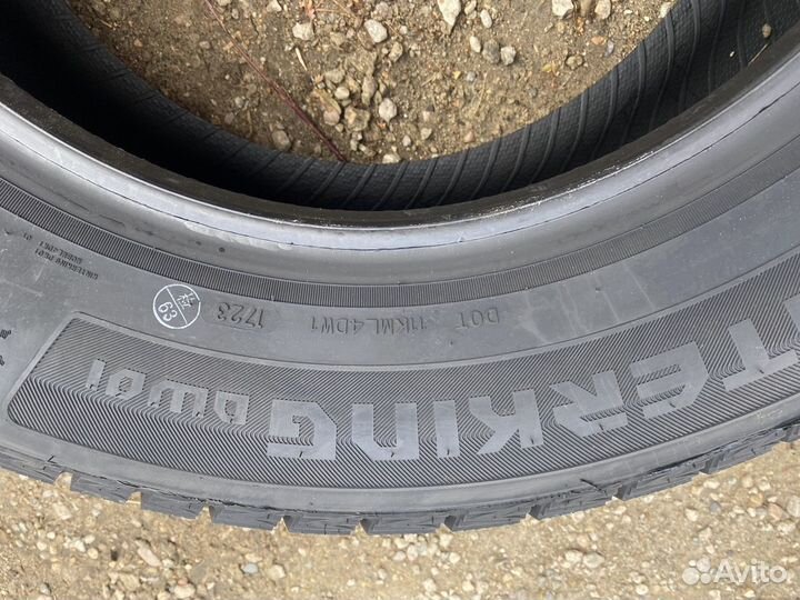 DoubleStar DW01 235/65 R17