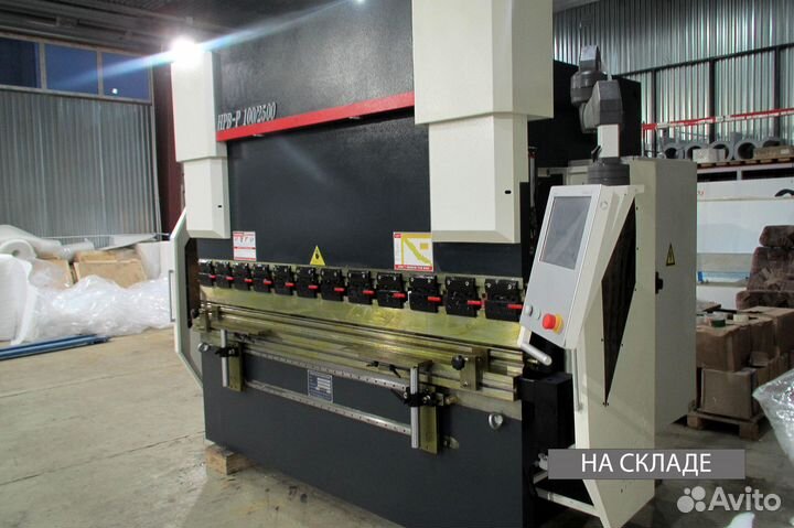 Гидравлический листогибочный пресс Bomei 125/3200