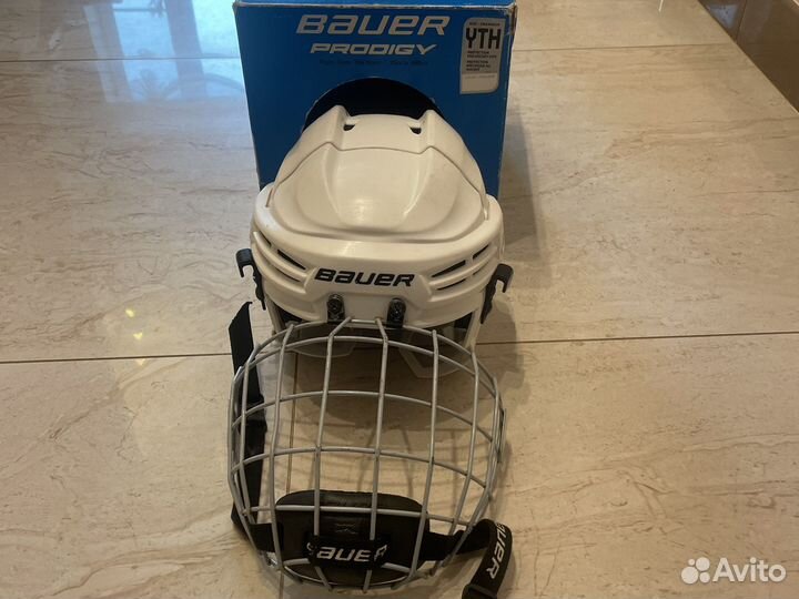 Шлем хоккейный бу детский bauer с маской YTH