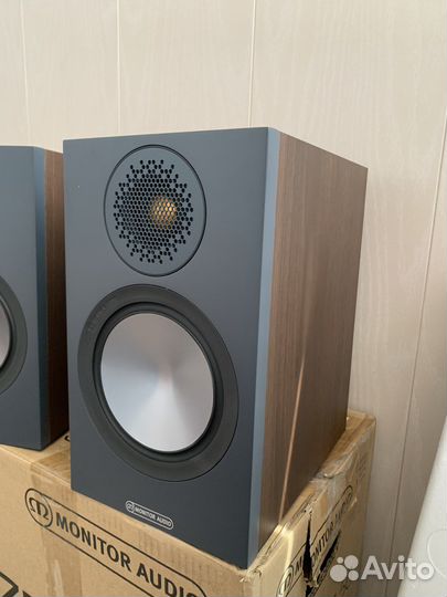 Hi fi Колонки monitor audio bronze 50