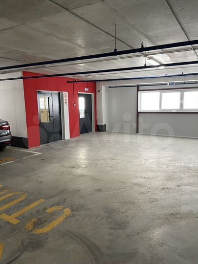 Машиноместо, 11 м²