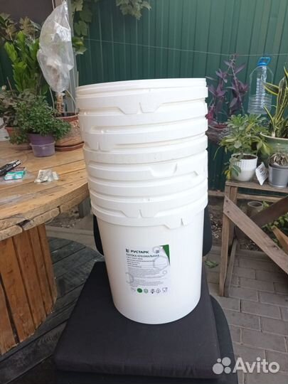 Ведро пищевое с крышкой 20л