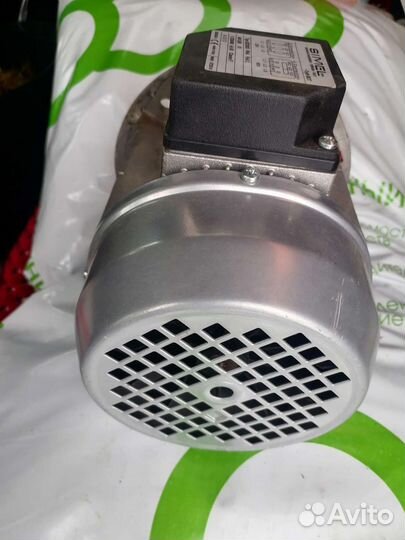 Электродвигатель Simelгазовых горелок с наддувом