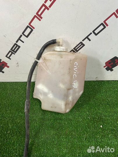 Расширительный бачок Honda civic 8 4d