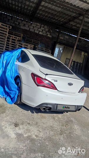 Hyundai Genesis 2.0 AT, 2013, битый, 190 000 км
