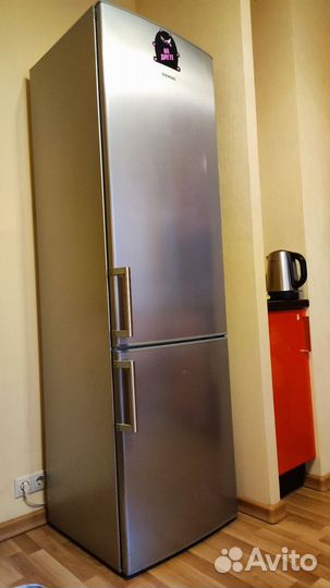 Холодильник Siemens