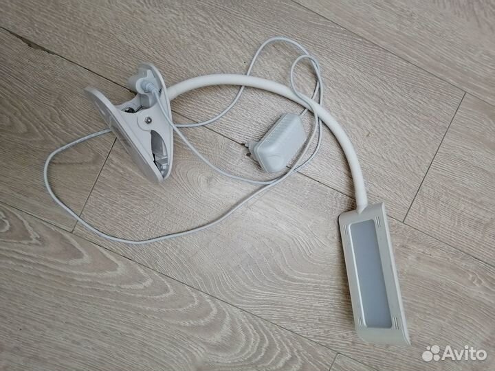 Лампа настольная