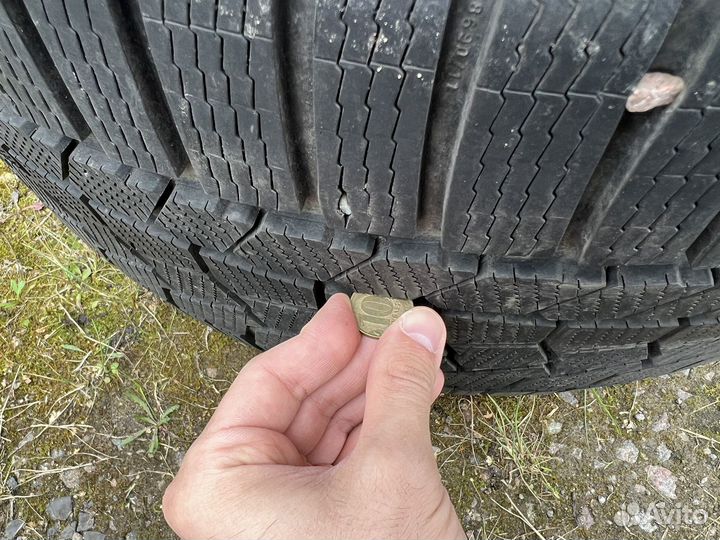 Continental WinterContact TS 860 S 275/40 R21 и 315/35 R21 111V