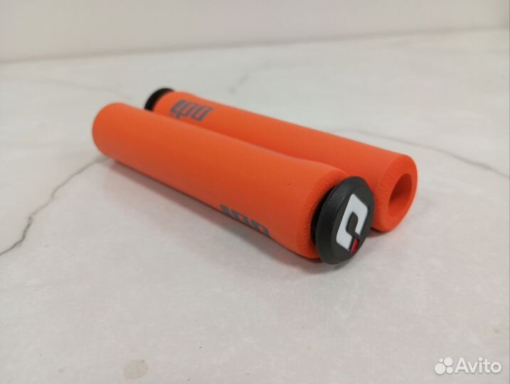 Грипсы для велосипеда odi