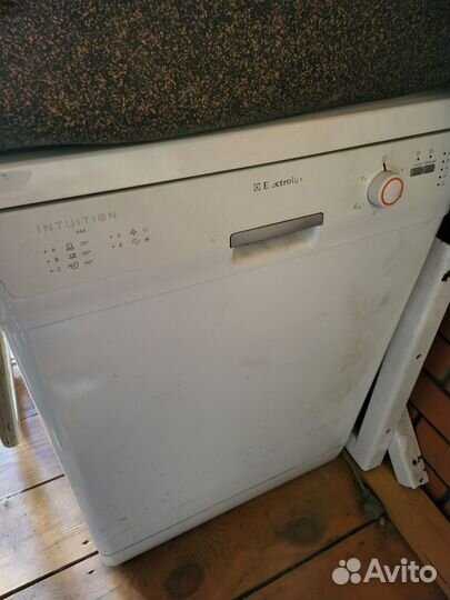 Посудомоечная машина Электролюкс ESF 43020