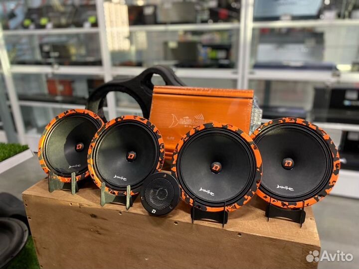 Громкий Фронта на ваз 2114-2115 на 20ых динамиках