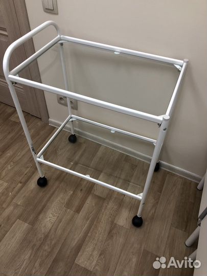 Столик процедурный