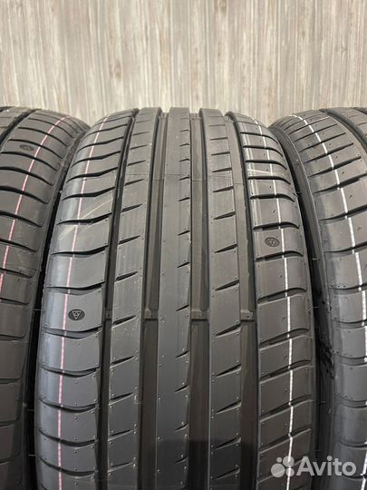 Triangle EffeXSport TH202 245/35 R18 92Y