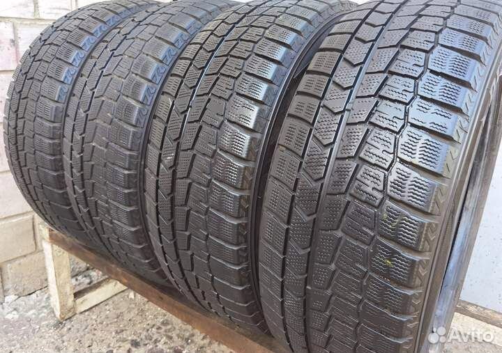 Dunlop Winter Maxx WM02 215/55 R17 94Q