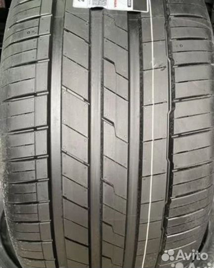 Hankook Ventus S1 Evo3 SUV K127A 275/45 R21 и 315/40 R21 115Y