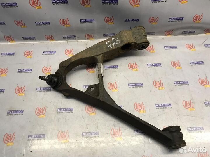 Рычаг левый, нижний, передний Cadillac Escalade