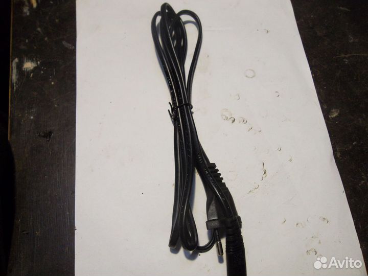 Кабель питания для бытовой электроники восьмерка