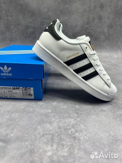 Кроссовки Adidas Superstar белые