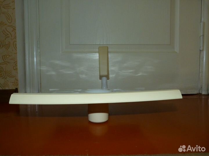 Подставка под телевизор