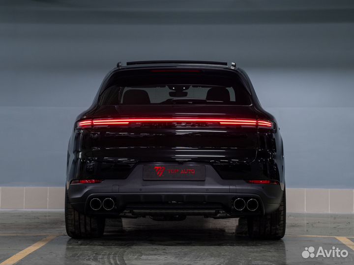 Porsche Cayenne 3.0 AT, 2023, 5 км