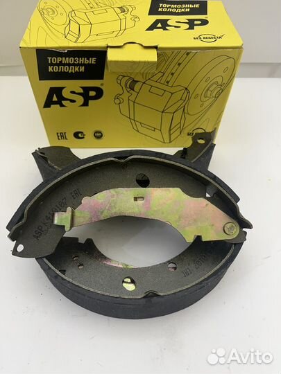 Тормозные колодки задние на volkswagen polo