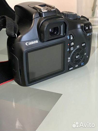 Canon EOS 1100D