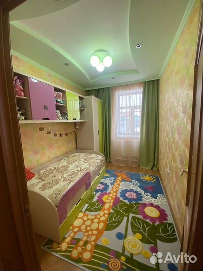 Стенка в детскую. В идеальном состоянии