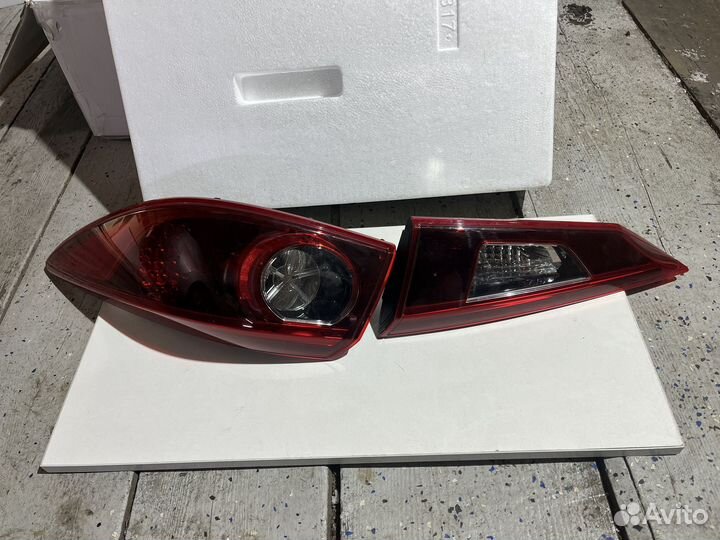Задние фонари mazda axela