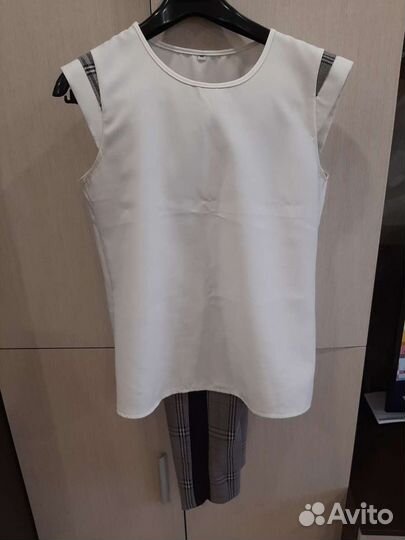 Костюм женский