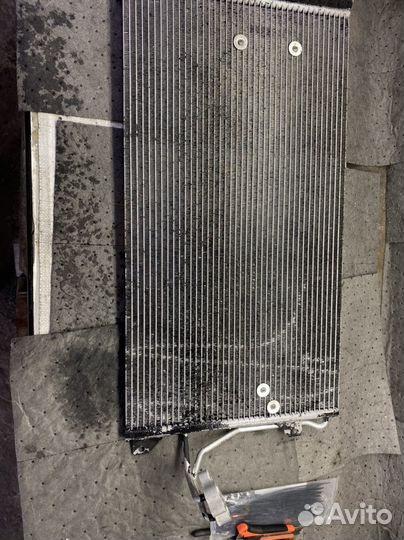 Радиатор кондиционера audi Q7 4L 3.0 D