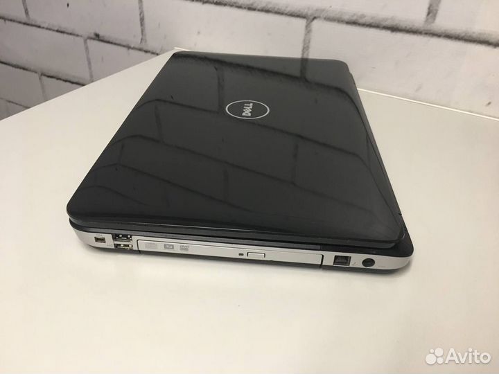 Шустрый ноутбук для учёбы и офиса dell