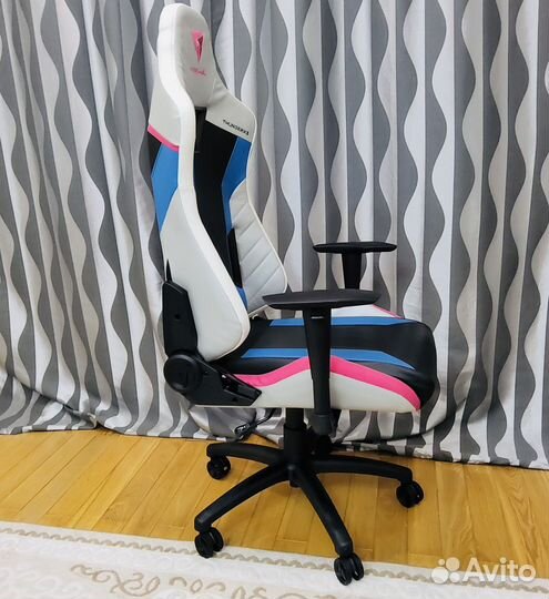 Кресло компьютерное игровое TC5 MAX