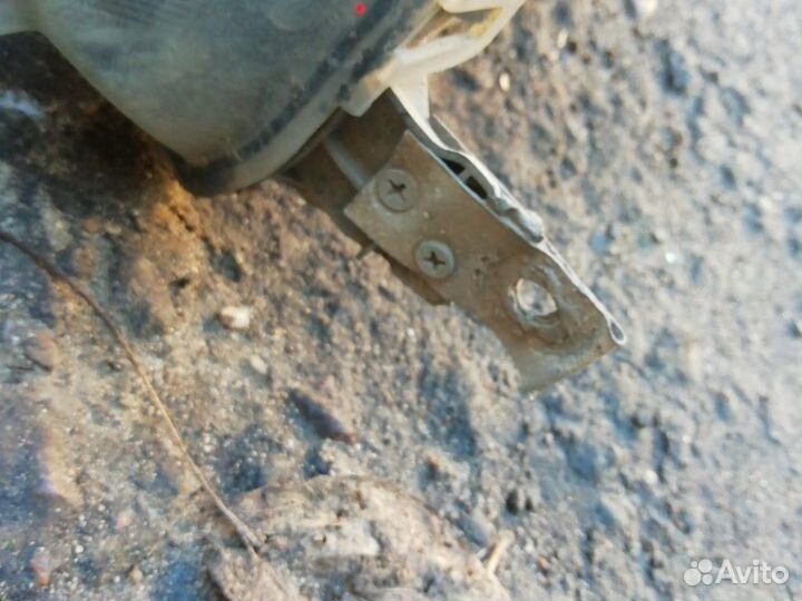 Передние Фары Форд Фьюжен дорест с дефектами