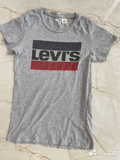 Футболка levis xs