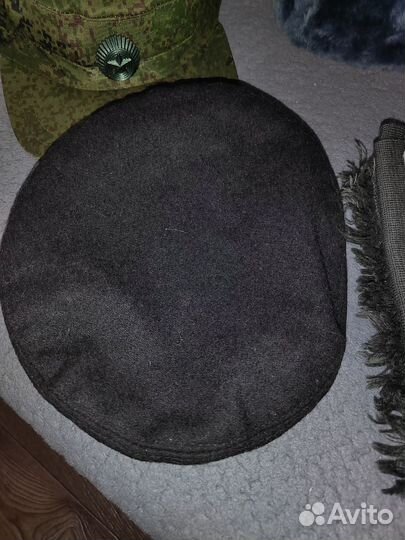 Шапка, берет, кепка, кашне, ремни