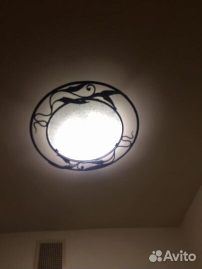 Ковка туалетное зеркало и лампа