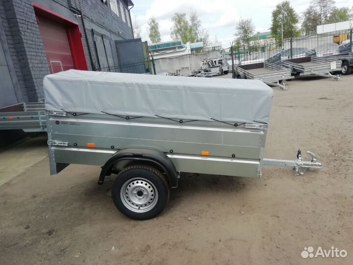 Прицепы для легковых автомобилей / Прицеп легковой