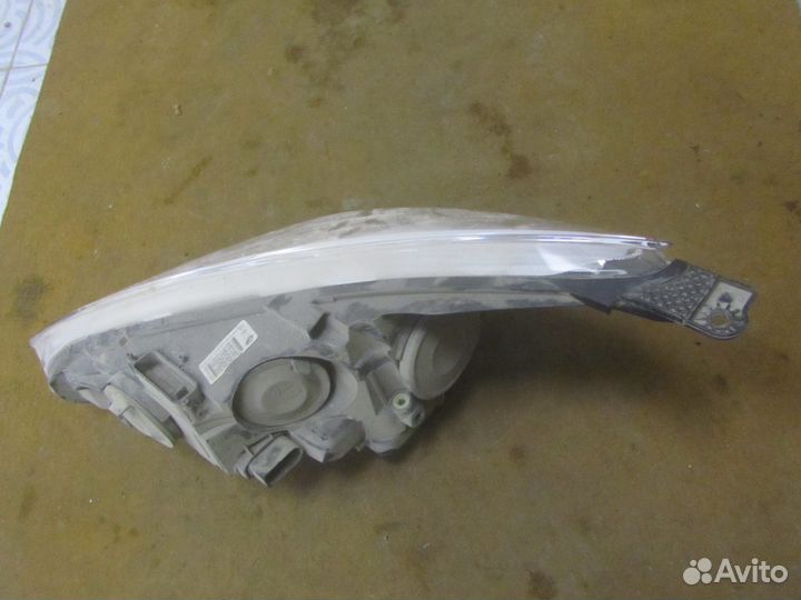 Фара правая Ford Focus 3 III после 2015 г