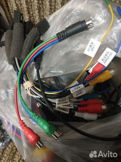 Шнур для телевизоров, видеокарт и т.д