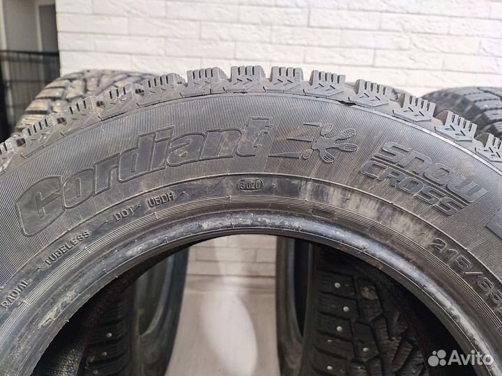 Cordiant Snow Cross 215/65 R16 102T