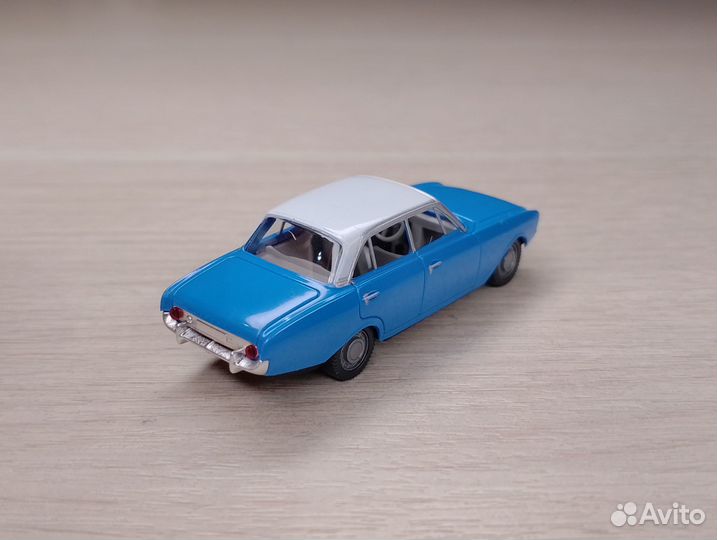 A29.2) Ford Taunus P3 17M (1960-1964) синий