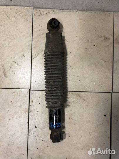 Амортизатор задний Хендэ Солярис 1