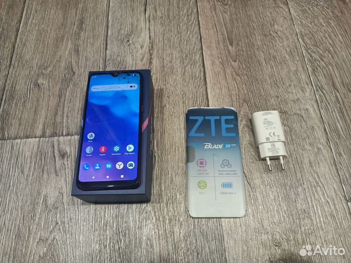 ZTE Blade 20 Smart, 4/128 ГБ