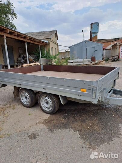 Прицеп легковой