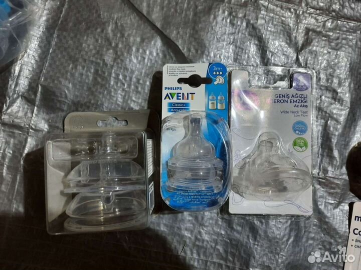 Бутылочка для кормления новая, соски для бутылок