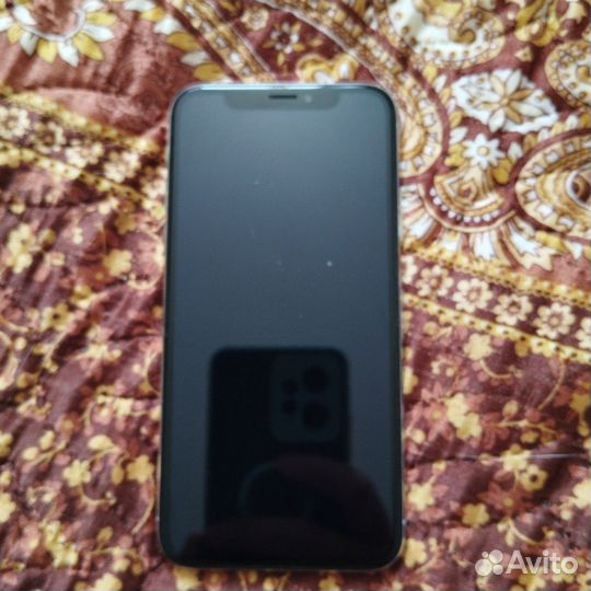 iPhone X, 256 ГБ