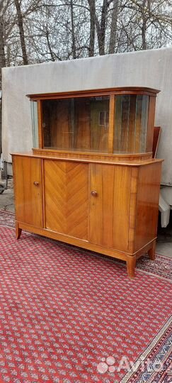 Румынский буфет сервант