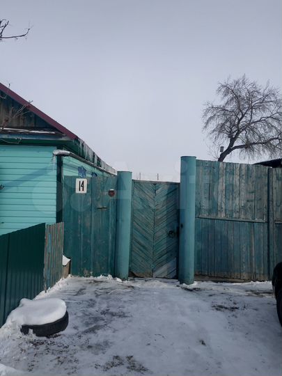 Дом 572 м² на участке 8 сот.